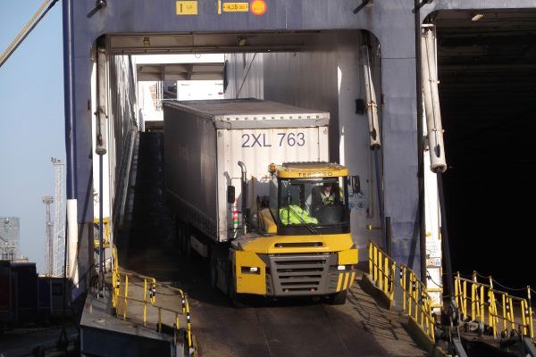 Port of Tilbury upholds apprenticeship training standards with RTITB End-Point Assessments